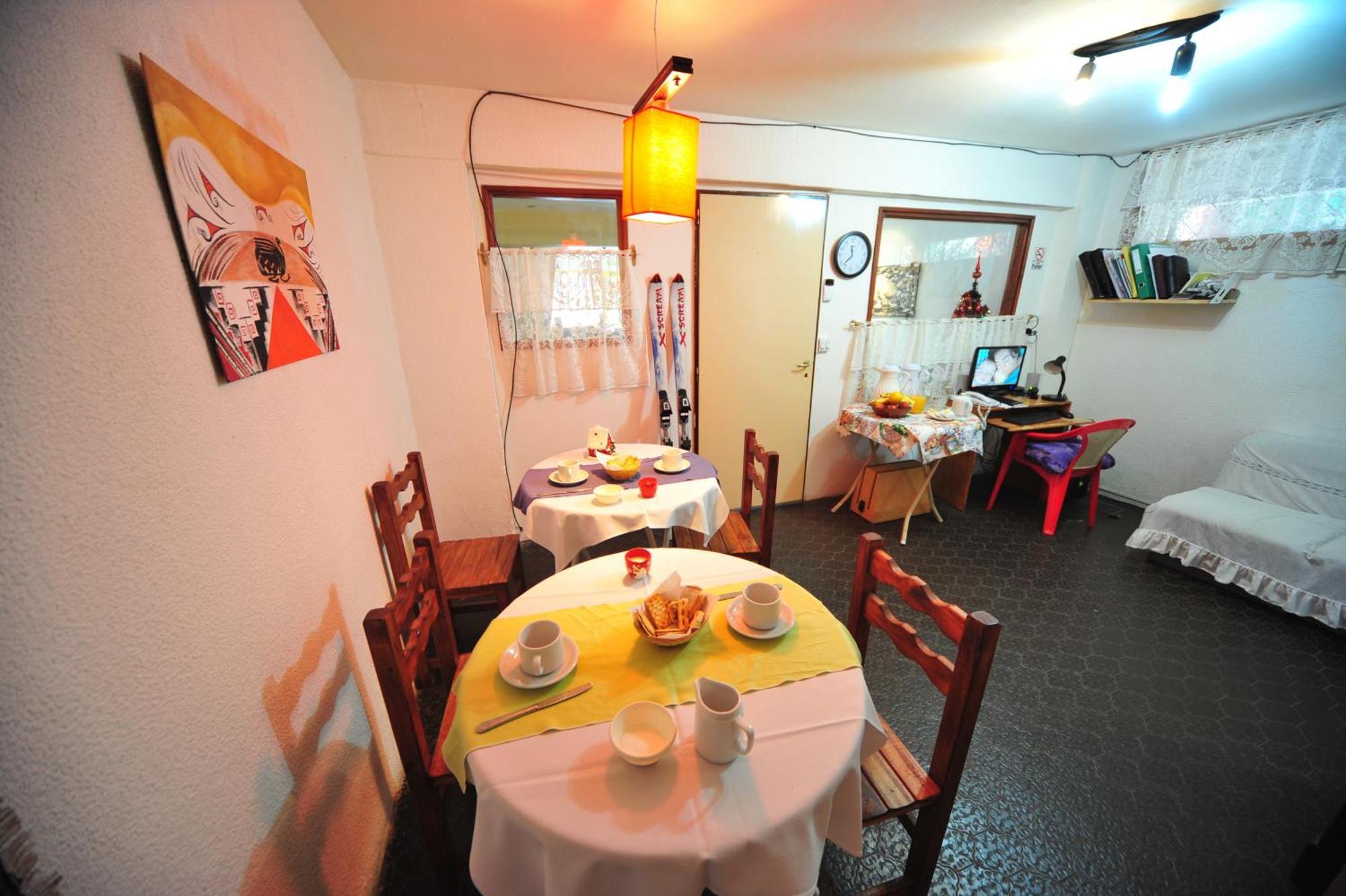 Hospedaje Lo De Max San Carlos de Bariloche Esterno foto